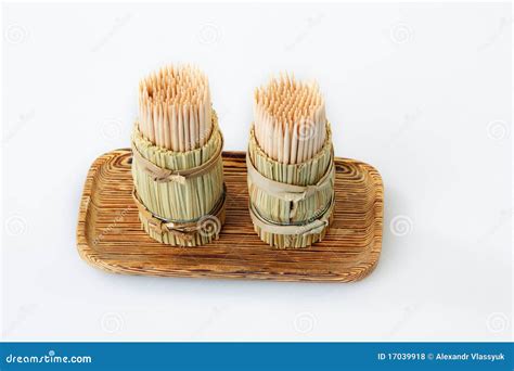 Wooden toothpicks stock photo. Image of health, macro - 17039918