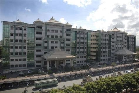 Madras Medical College Cutoff Fees Admission Courses