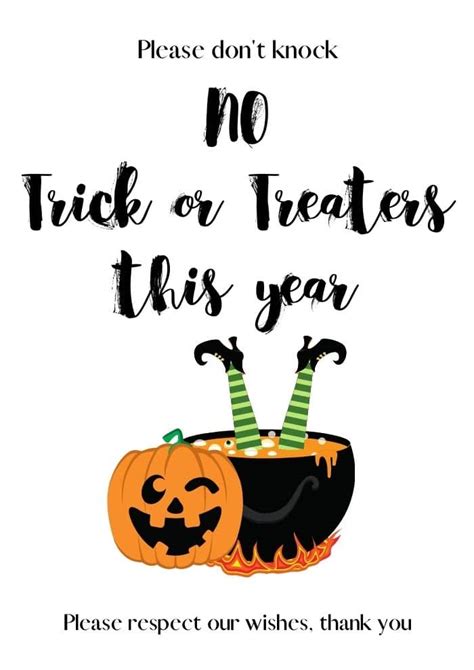 No trick or treating sign | FREE Halloween printables - Skint Dad