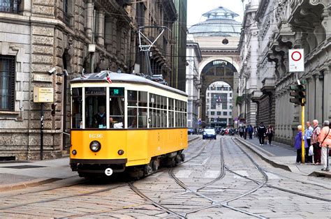 How to ride around the city on the historic tram #1 in Milan