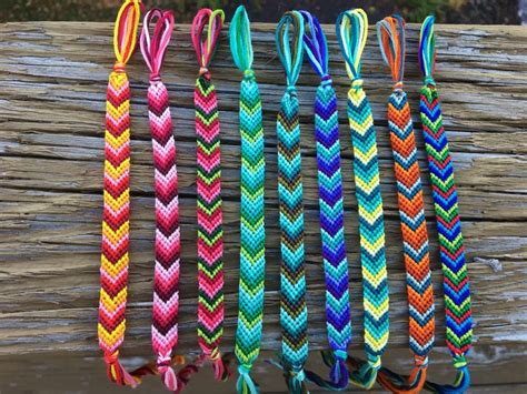 Colorful Chevron Knotted Friendship Bracelet - Stocking Stuffer Idea | Diy friendship bracelets ...