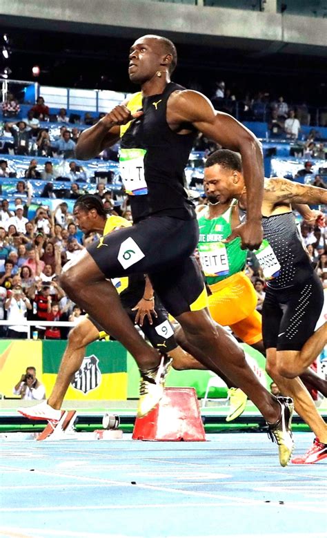 [PHOTOS] Usain Bolt — See Pics Of The Jamaican Sprinter – Hollywood Life