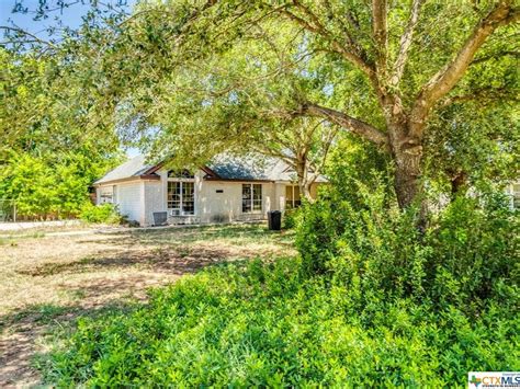 Martindale, TX Real Estate - Martindale Homes for Sale | realtor.com®