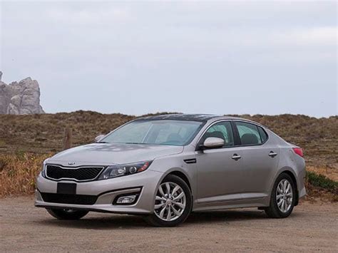 Kia, Hyundai recalling nearly 600,000 vehicles over leaks that could cause fire | Automotive News