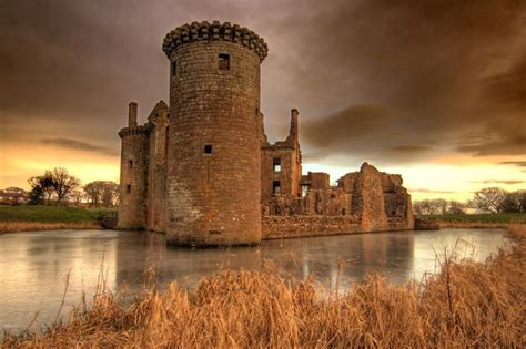 Caerlaverock Castle, Dumfries, Scotland. | Scotland castles, Scottish ...