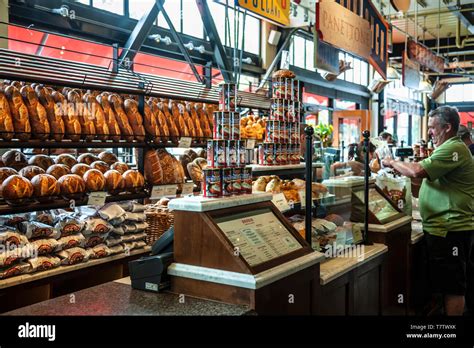 Boudin Bakery bread line, Fisherman's Wharf, San Francisco, California ...