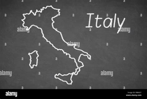 Italy Outline Map