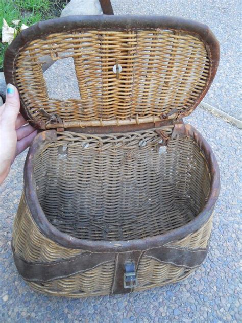 SALE Antique Fly Fishing Creel Basket