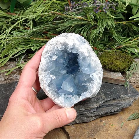 Celestite Geode specimen – Best Crystals