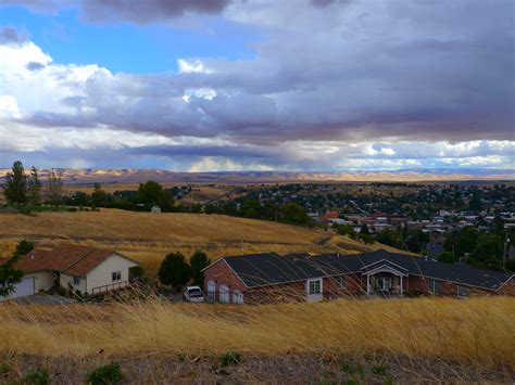 Hillside view of Pendleton, Oregon | This scene shows Pendle… | Flickr