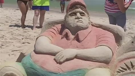 Artists create sand sculpture of Chris Christie lounging in beach chair - ABC7 New York