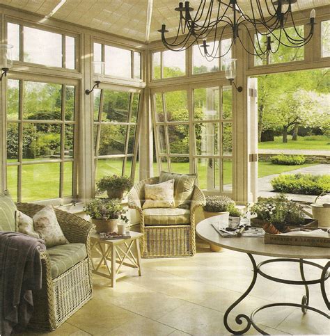 15 Bright Sunrooms That Take Every Advantage of Natural Light ...