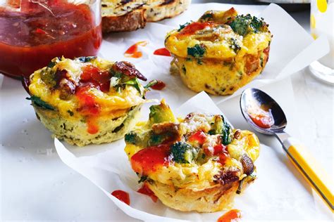 Bacon and egg breakfast muffins recipe