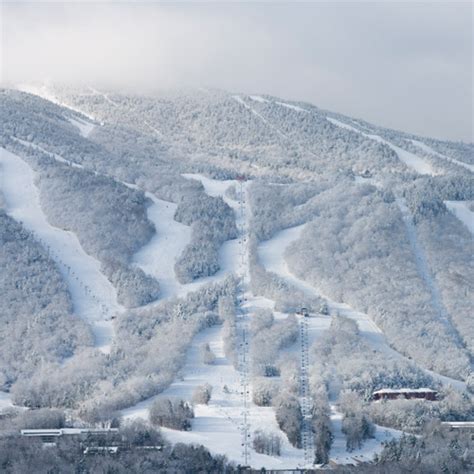 Sunday River Resort | Chairlift Rides | All Accommodations | Group ...