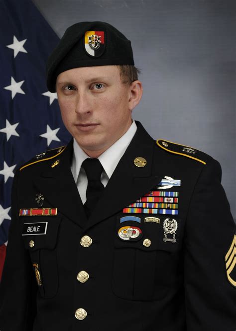 Green Beret Killed in Afghanistan Leaves Behind a Wife and Two Children - Newsweek