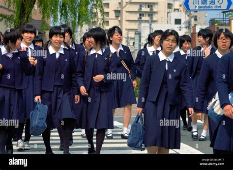 Japanese Middle School Uniform – Telegraph