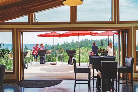 Best Wineries Dundee Hills North | WineryHunt Oregon