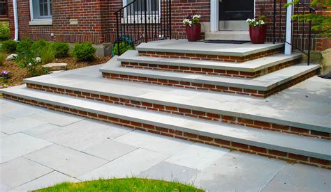 Thermal edge bluestone stairs with face brick risers, Natural cleft bluestone walk - Hirsch ...