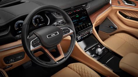 2024 Jeep Grand Cherokee 4xe Interior - Hanny Kirstin