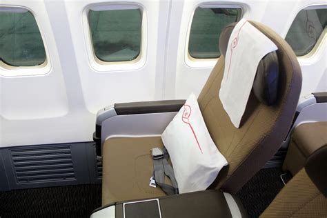 Review: Kenya Airways Business Class (Premier World) Cape Town-Nairobi | MorePremium.com