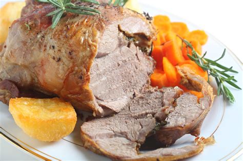 Traditional Roast Lamb and Gravy – A Taste Of Harmony