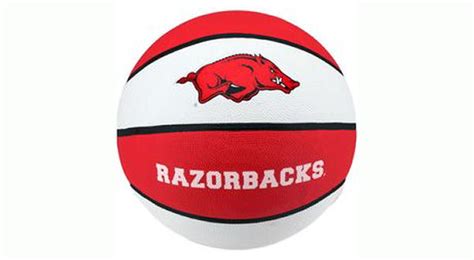 Razorback basketball holds first practice | KTLO