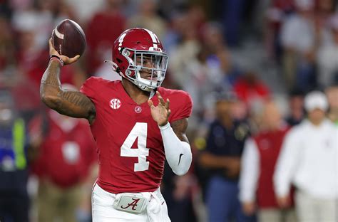 Jalen Milroe runs for 4 TDs in No. 8 Alabama's 42-28 win over No. 14 ...