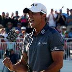 Jason Day Holds On to Win, and Grabs Top Ranking - The New York Times