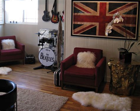 rock n' roll video game room+game room decorating ideas | Flickr