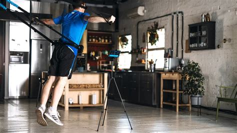 This Indoor Aerobic Trainer Weighs Only 4.5 Pounds