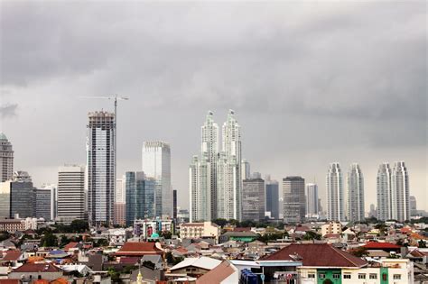 INDONESIA'S URBAN STUDIES: The Megacity of Jakarta: Problems, Challenges and Planning Efforts