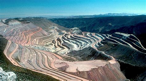 Copper price rises on Peru supply disruption worries - MINING.COM