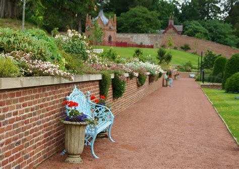 A visit to the gardens of Dumfries house