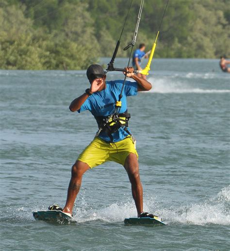 How to Water Skiing | Kitesurfing Technique » Intermediate | Free Kitesurfing Magazine Online ...