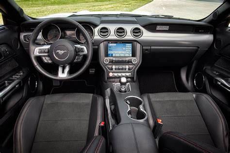 1999 Ford Mustang Interior