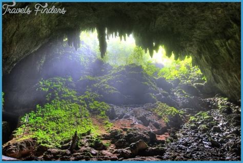 Rio Camuy Caves - TravelsFinders.Com