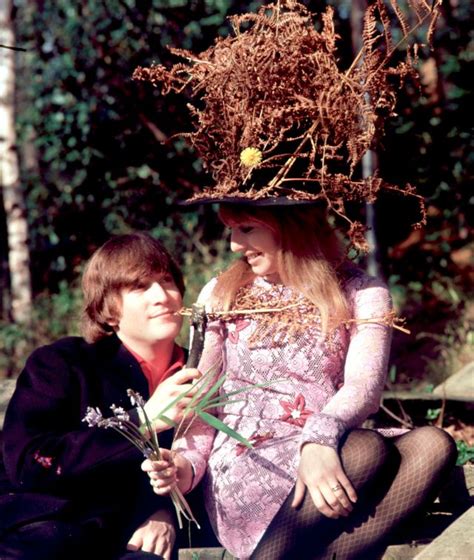 Photos of John Lennon With His First Wife Cynthia at Their Home in 1965 ~ Vintage Everyday