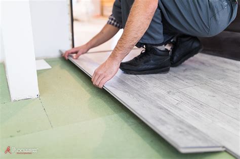 Vinyl Flooring Singapore | The Pros And Cons Of SPC Flooring