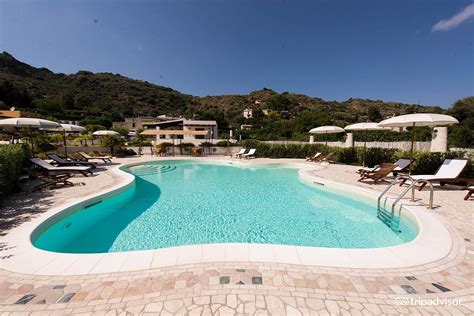 HOTEL BOUGAINVILLE (AU$105): 2021 Prices & Reviews (Lipari, Italy) - Photos of Hotel - Tripadvisor