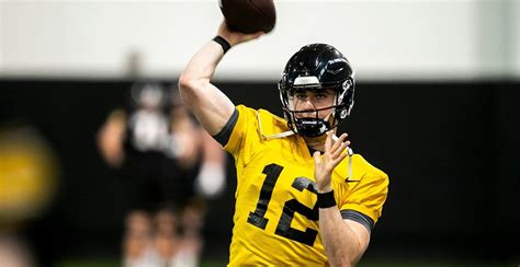 Iowa football roster 2023: Breaking down new scholarship players, from enrollees to transfers