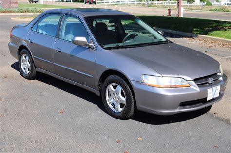 2000 Honda Accord Photos