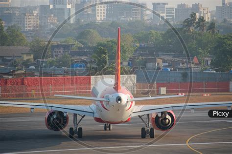 Image of Air India Airbus A320neo-FZ476076-Picxy