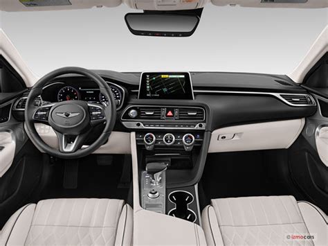 2020 Genesis G70: 45 Interior Photos | U.S. News