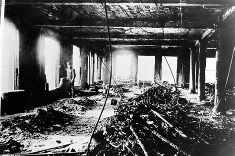 On This Day, March 25: Triangle Shirtwaist Factory fire kills 146 - UPI.com