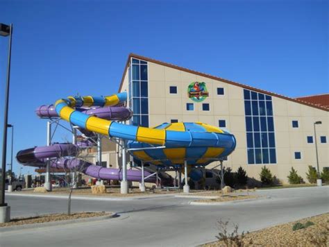 Welcome to Parrot Cove Indoor Waterpark, a shining attraction in southwest Kansas that's perfect ...