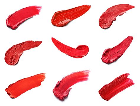 Red Lipstick Makeup Looks: Celebrity Makeup Artists' Tricks | Woman's World