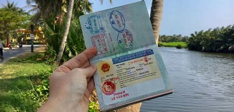 Photo size for Vietnam visa: Tips for a suitable visa photo