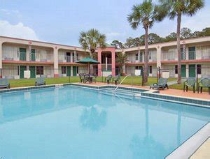 Sanford, Florida Hotels, Lodging, and Resorts: Sanford-Days Inn