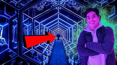 Amaze Amsterdam INSANE Immersive Experience - YouTube