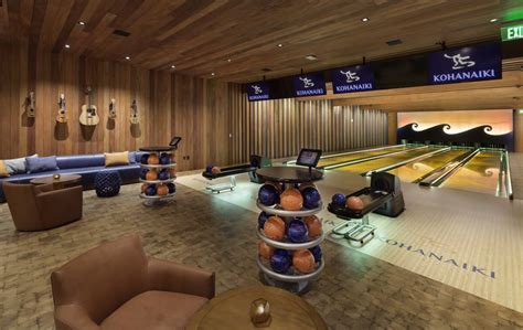 Home Bowling Alley Photos & Amenity Bowling Lane Gallery | Home bowling alley, Bowling alley ...